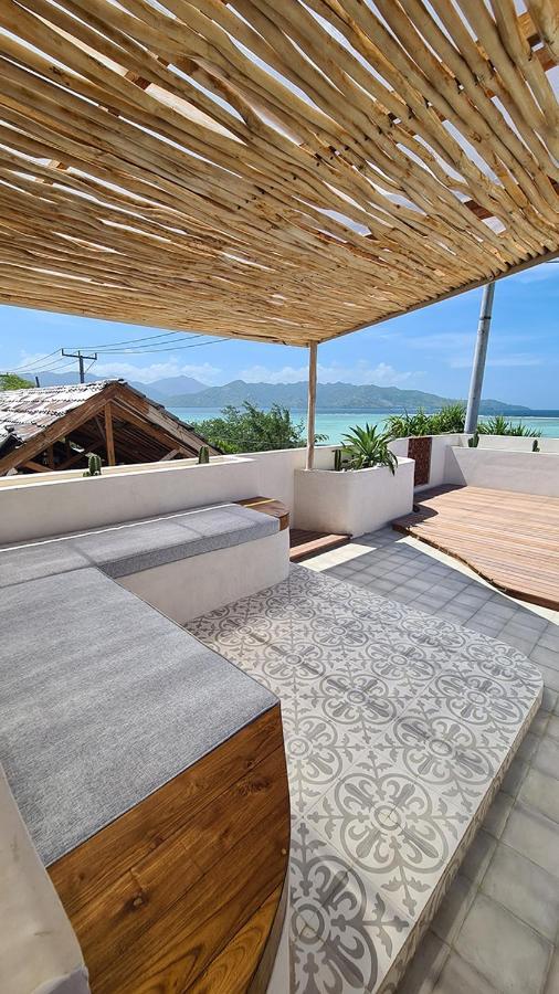 Shore Thing Gili Air Beachfront Apartment Εξωτερικό φωτογραφία