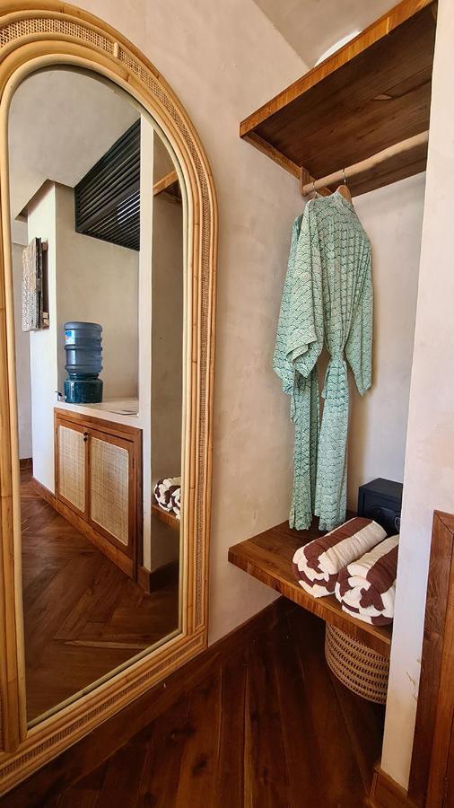 Shore Thing Gili Air Beachfront Apartment Εξωτερικό φωτογραφία